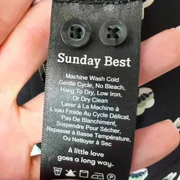 Sunday Best Aritzia Womens Black Floral Ruffle Workwear Office Blouse Medium - Picture 6 of 9